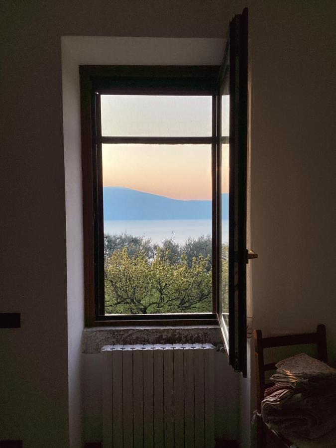 Cà dei Casài apartment, lago di Garda e relax. Gaino Extérieur photo